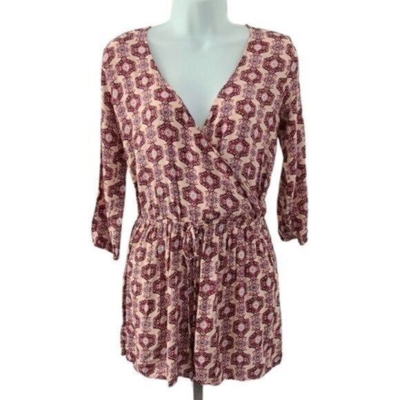 Hollister Pink wrap long sleeve Romper, size S - Picture 4 of 13